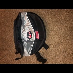 Nike Supreme Fanny pack